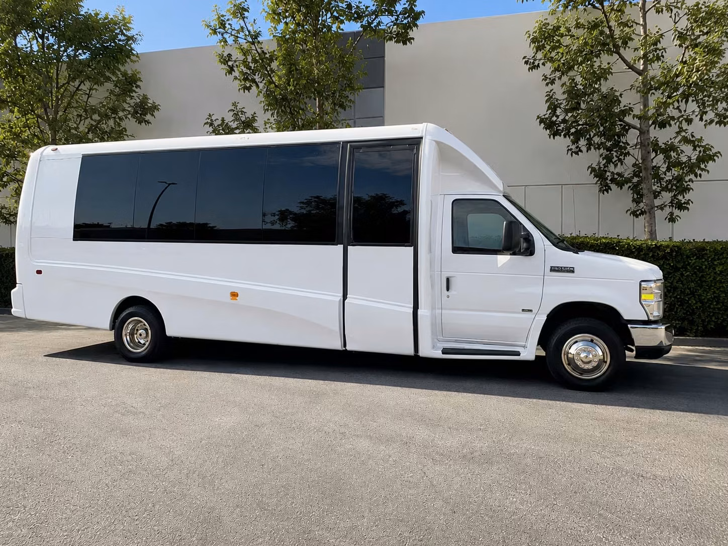 20 passenger minibus