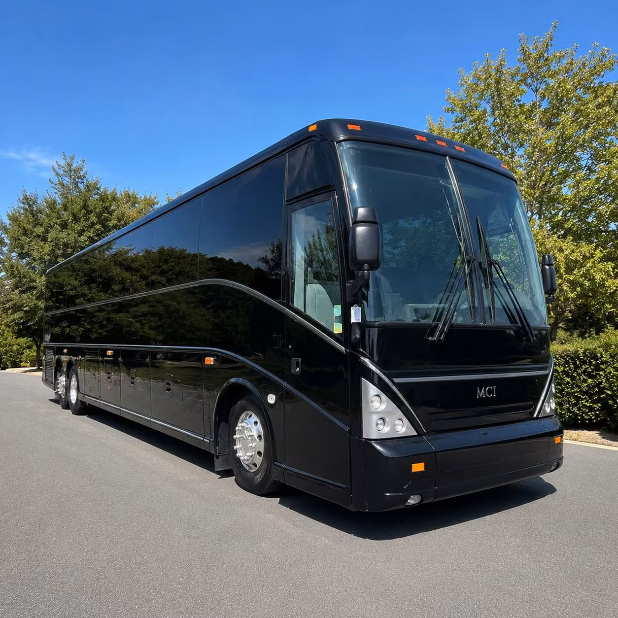 employee shuttle services in lee s summit keep your workforce moving