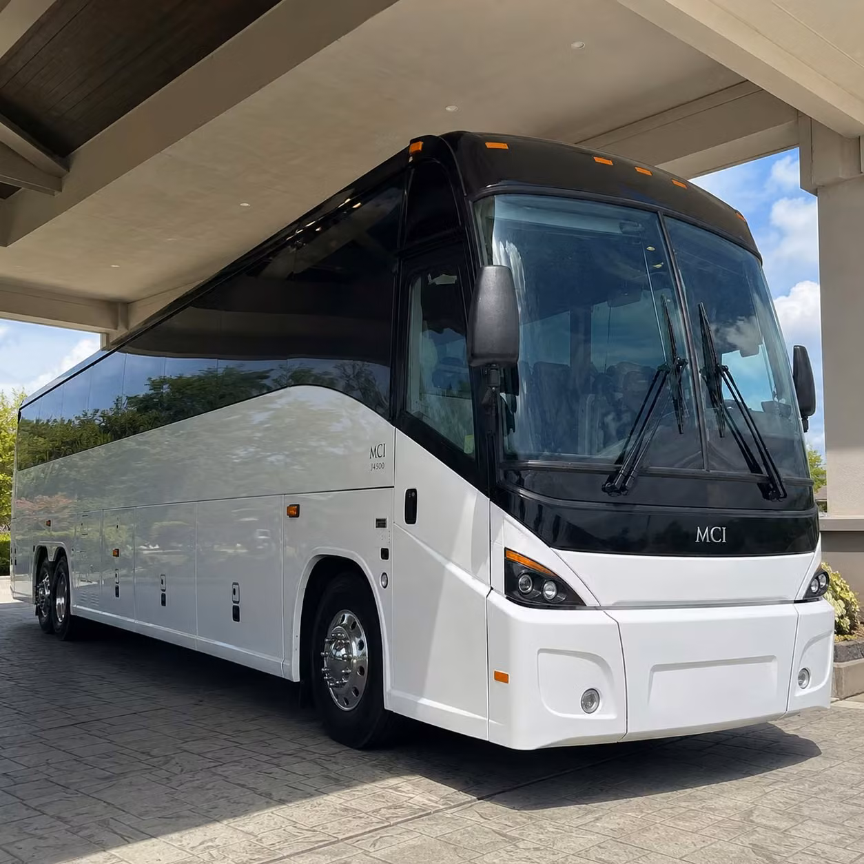 lee s summit charter bus rentals