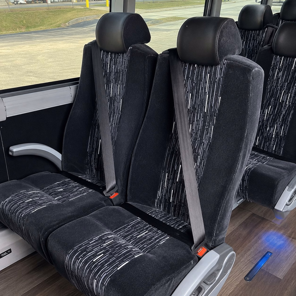 rent a charter bus or minibus for your ceremony and reception in lee s summit