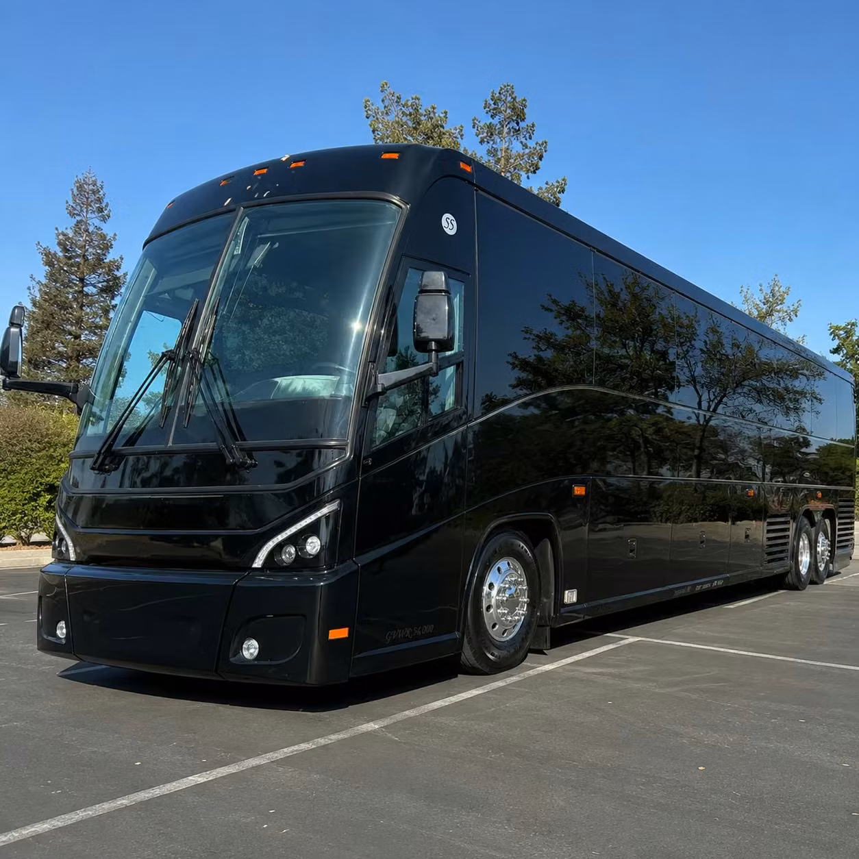 shuttle buses for lee s summit city and county government events